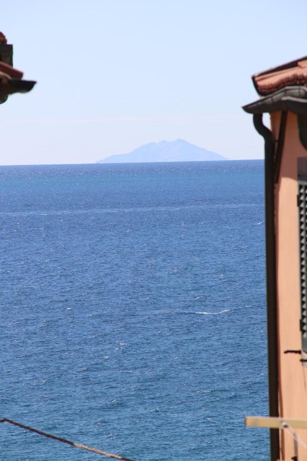 La Casa Di Montecristo Apartment Piombino Exterior photo